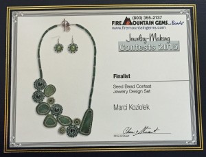 emerald elegance necklace FMG