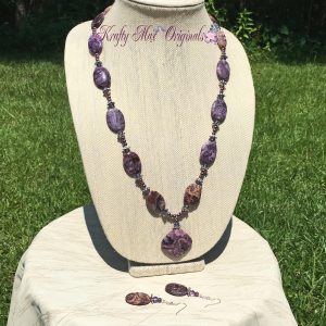 Purple Mag Oval Necklace Set 1