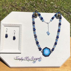 Blue Gemstones and Leather Necklace Set
