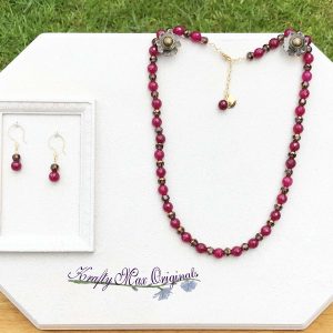 Rosy Pink Gemstones and Cathedral Beads Necklace Set