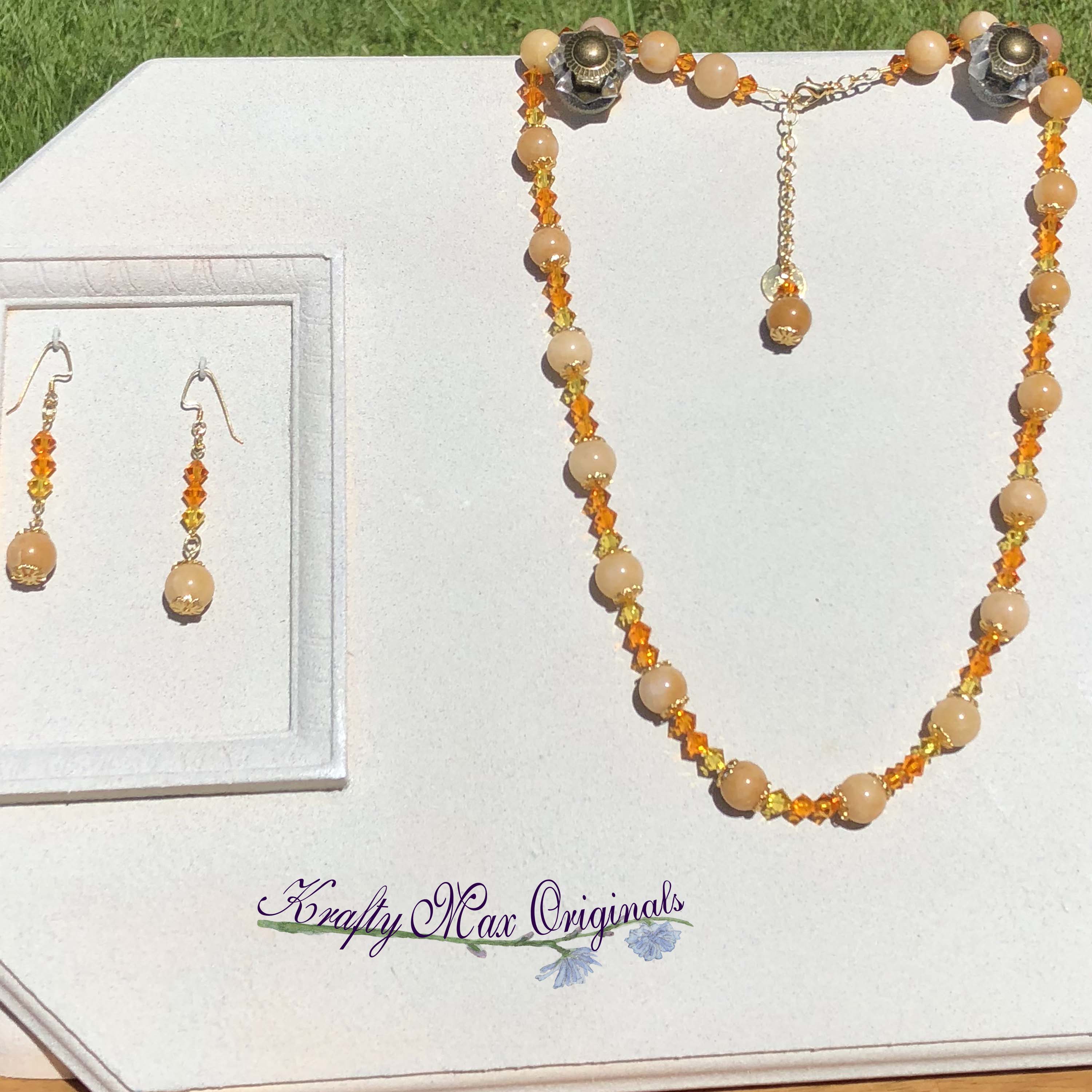 Amber crystals necklace and earrings set